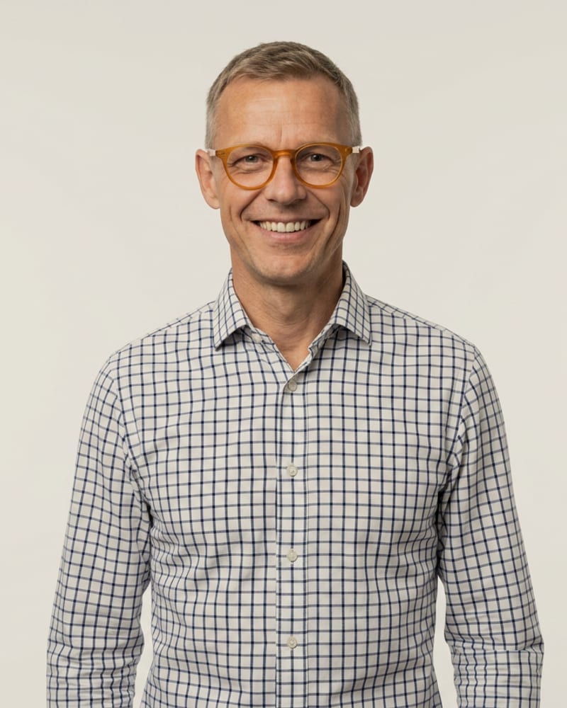 Adrian Lenon — LumenArc founder
